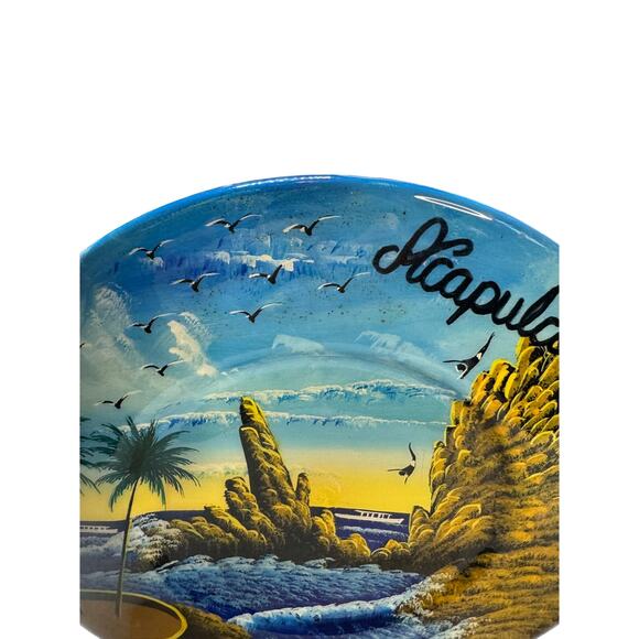 Vintage Acapulco Souvenir Hand Painted 8" Cliff Diver of La Quebrada Wood Plate - Picture 2 of 9